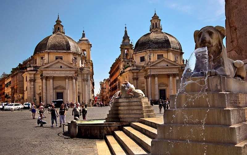 В этой статье расскажем о знаменитой площади дель Пополо в Риме, и её достопримечательностях - египетском обелиске Фламинио, самой древней паломнической дороге, изумительных фонтанах, зеленых садах холма Пинча, церкви-базилики Санта Мария дель Пополо и