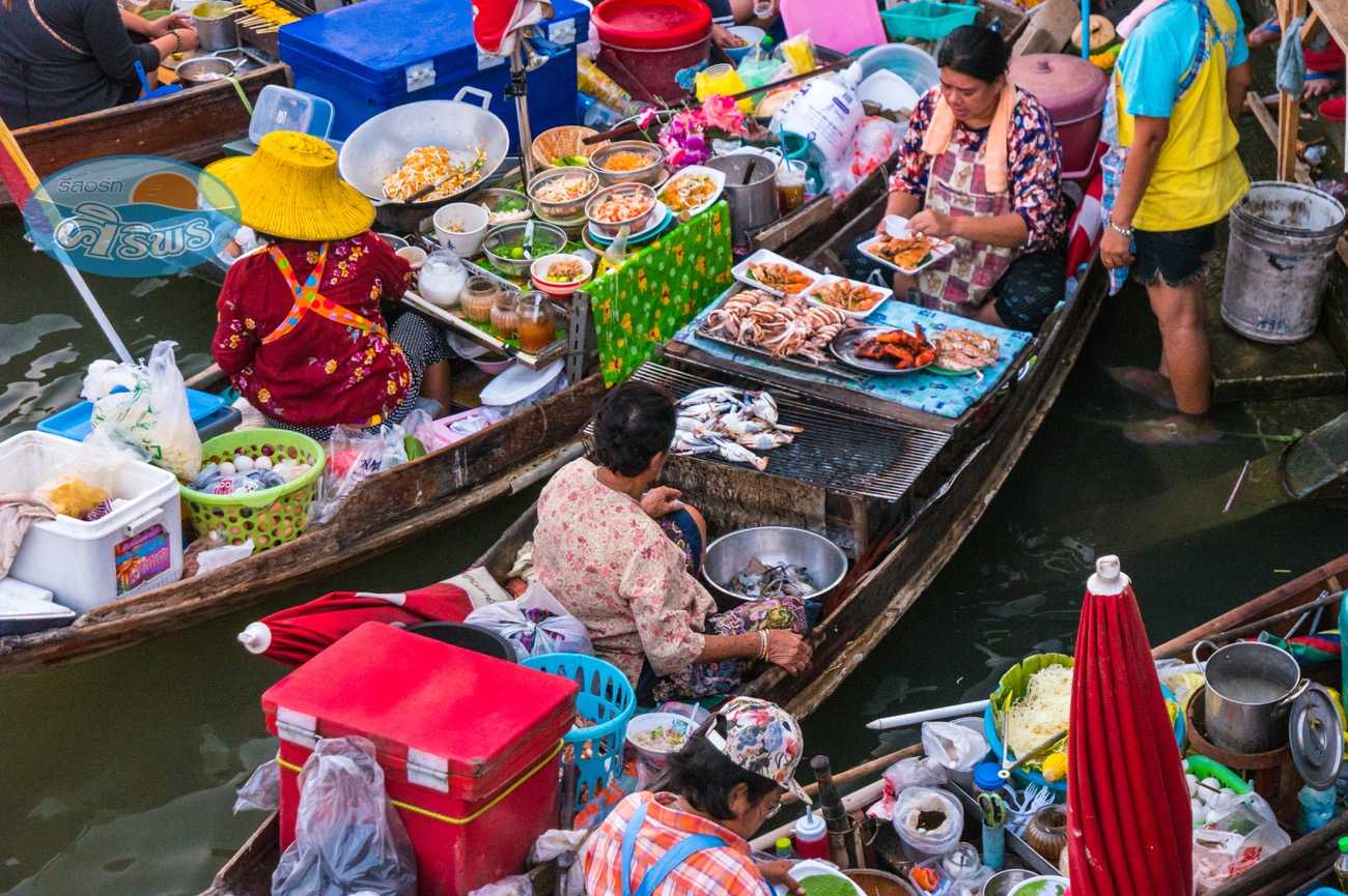 Прогулка по бангкоку: большой дворец, рынок амулетов тха прачан, ват ратчанадда и парк люмпини с варанами
