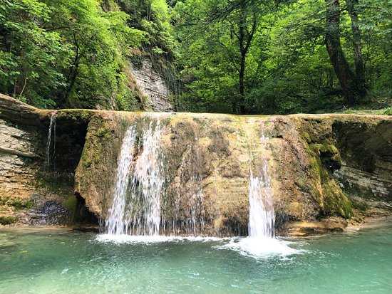 Знаменитые тешебские водопады — самое интересное