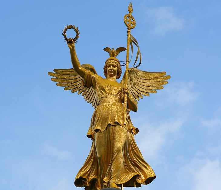 Ангел мира  (нем. friedensengel) в мюнхене. фото