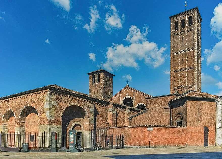 Базилика св. амвросия, милан (италия): история, фото, как добраться, адрес
на карте и время работы в 2022