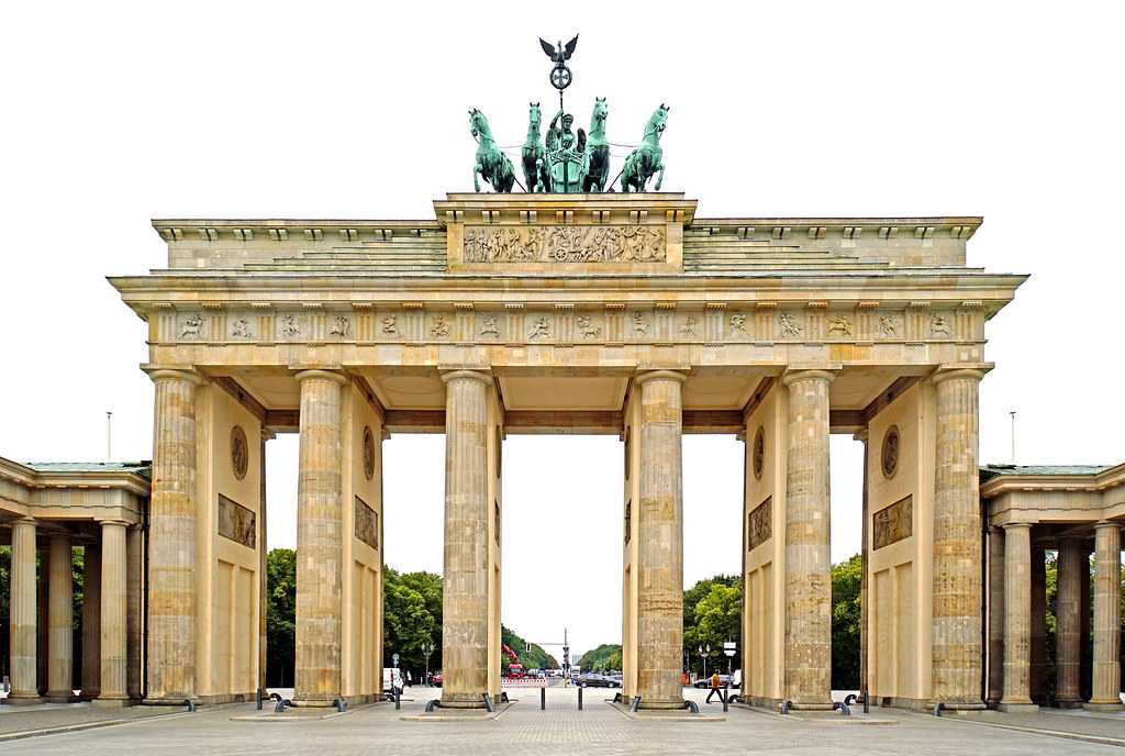 Карловы ворота (нем. karlstor) в мюнхене. фото