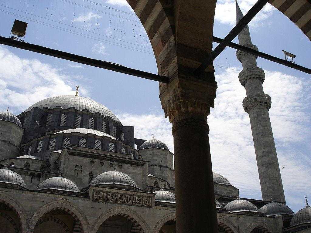 Мечеть сулеймание в стамбуле и гробница сулеймана