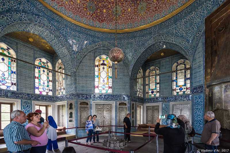 Дворец топкапы в стамбуле — таинственная резиденция султанов османской империи и настоящая сокровищница