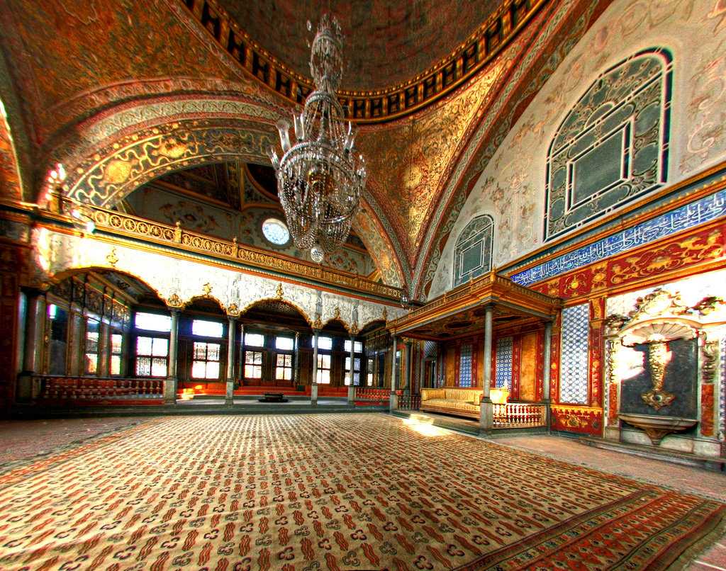 Дворец топкапы: история османской империи в одном замке