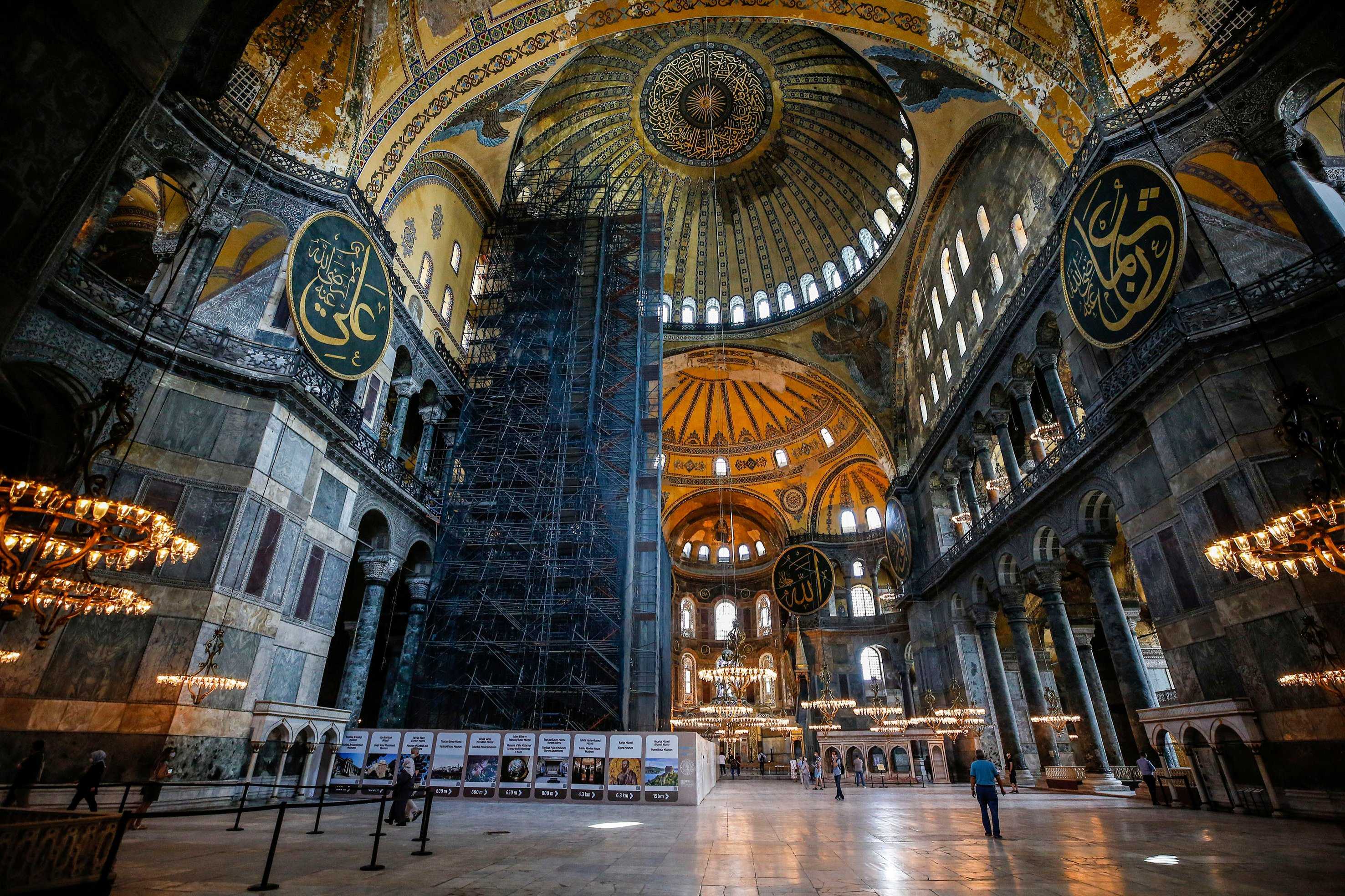 Айя софия, стамбул или собор святой софии в константинополе: церковь или мечеть