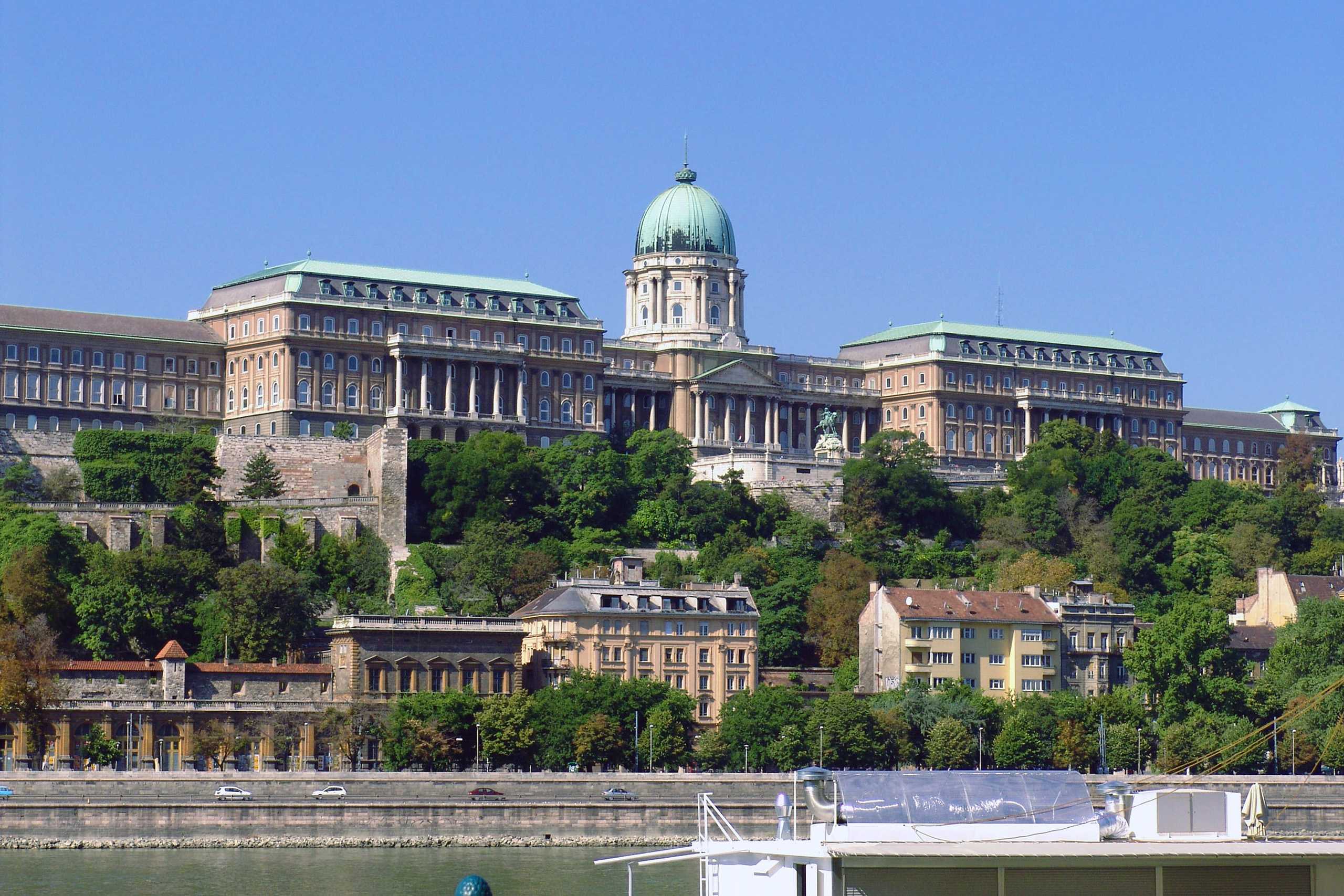 Венгерский парламент, рыбацкий бастион в будапеште венгрия